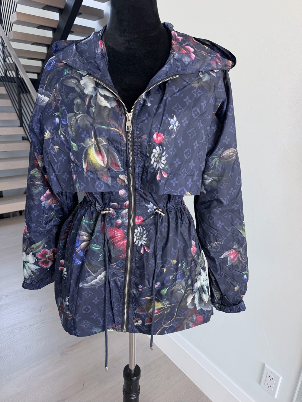 Floral Hooded Drawstring Waist Adjustable windbreaker Jacket - Navy size S